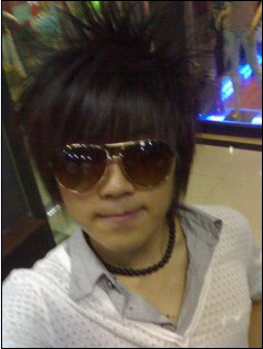 B灬boy↘‖奶觜